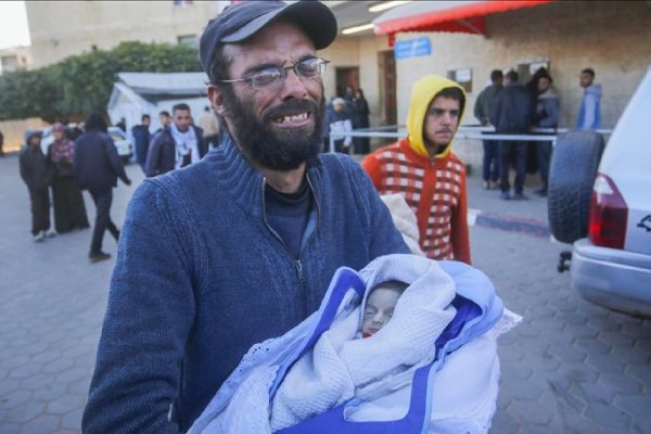 Gazze’deki İsrail saldırılarında ölen 16 binden fazla çocuğun bazıları henüz 1 yaşına bile basmamış